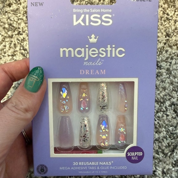 Kiss Other - Brand New: KISS majestic nails Dream 30 Reusable Nails